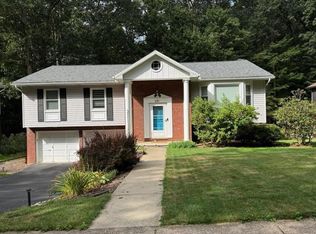 681 Berkshire Dr, State College, PA 16803