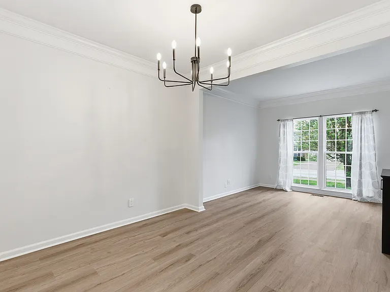 8020 Boone Trce — Photo 12