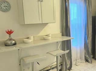 431 Washington St APT 4, Taunton, MA 02780