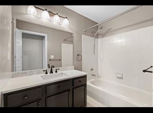 16539 Covington Dr #7, Clinton Township, MI 48038