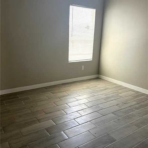 521 N Delaware St #3-4 — Photo 5