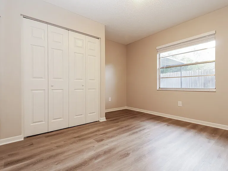 1828 Craven Dr — Photo 11