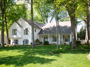 1918 Jackson St, Saint Clair, MI