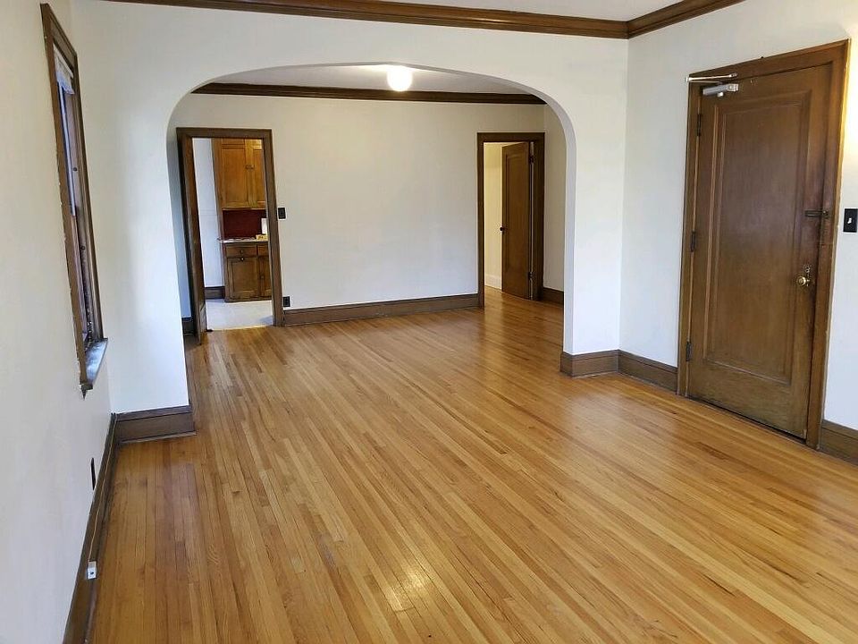 1st image of 3531 Harriet Ave