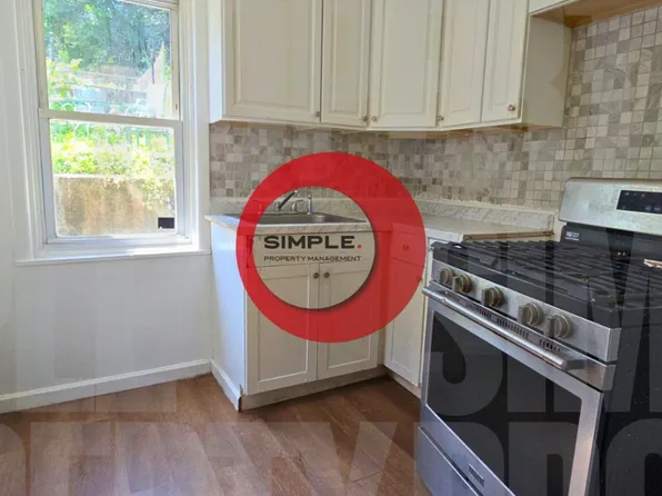 1144 Cotton St, Reading, PA 19602