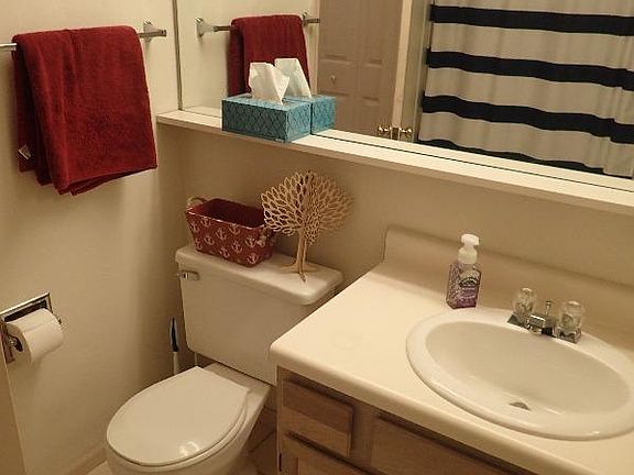 5th image of 8640 S Clearwater Ct APT 1909