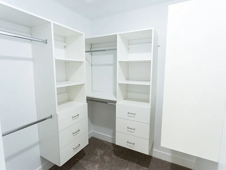 1727 E Talon Way — Photo 4