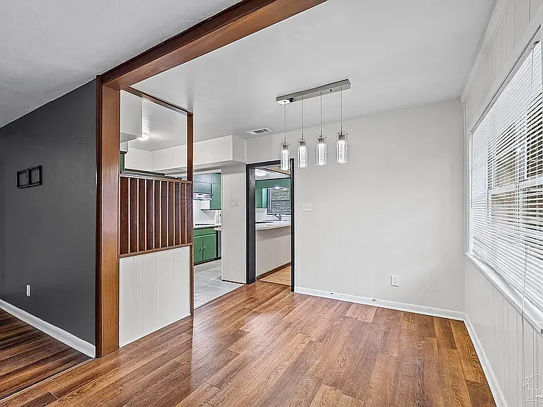 625 Edgecliff Dr — Photo 20