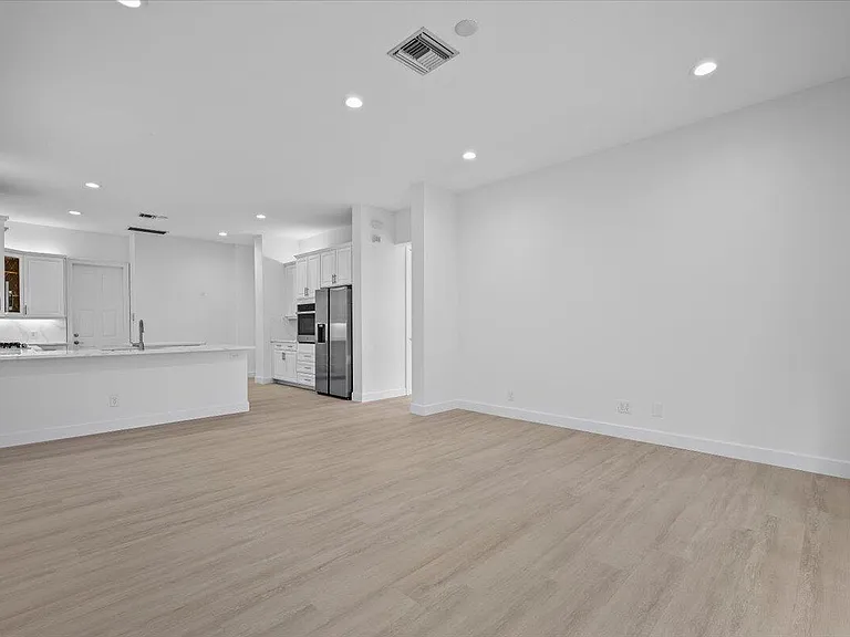 1029 Vintner Blvd — Photo 12