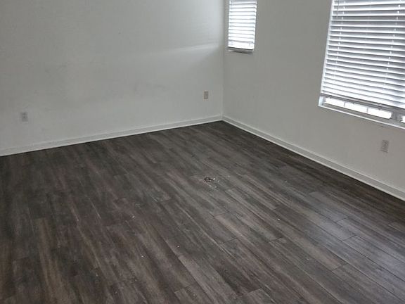 2nd image of 533 Clematis St APT 3E