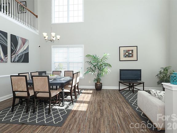 5th image of 1026 Peridot Dr