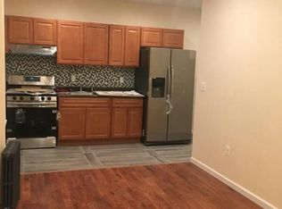 800 Crown St APT 3, Brooklyn, NY 11213