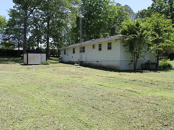 4th image of 1201 Hazelwood Dr