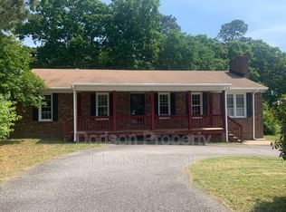 11512 Genito Rd, Midlothian, VA 23112