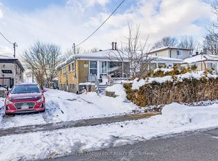 210 Linden Ave, Toronto, ON M1K 3H8