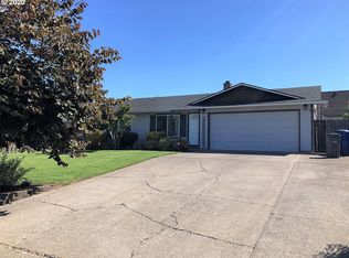 4756 Whitman Cir NE, Salem, OR 97305