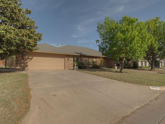 2nd image of 12512 Arrowhead Dr