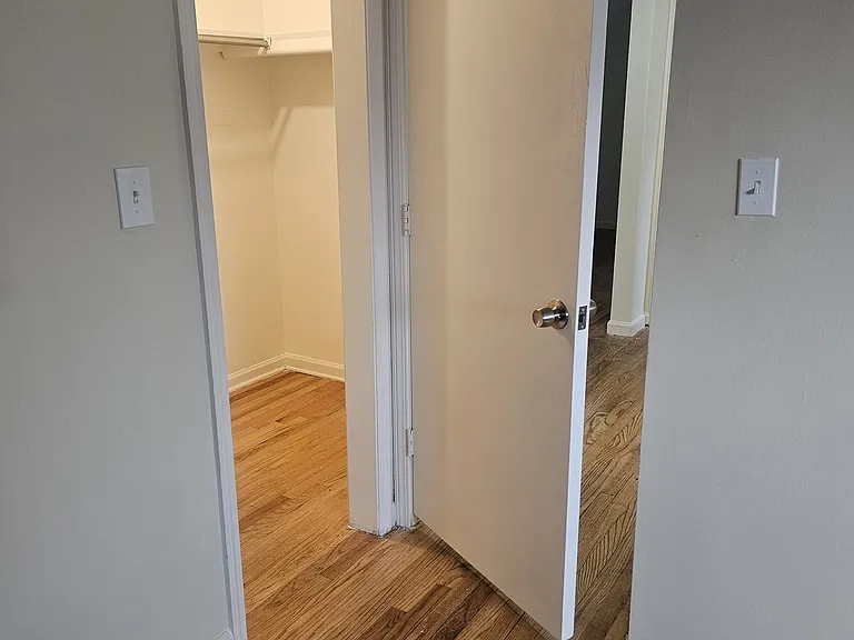 15255 Garfield Ave #19 — Photo 16