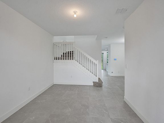 3rd image of 4820 NW 48th Terrace