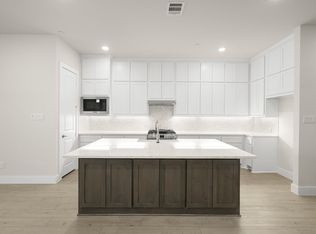 1818 Wittington Pl, Farmers Branch, TX 75234