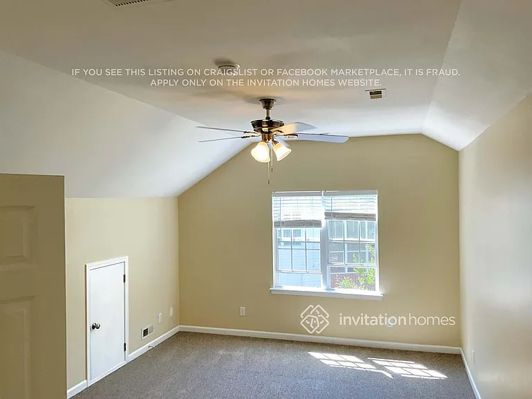 106 Sandreed Dr — Photo 8