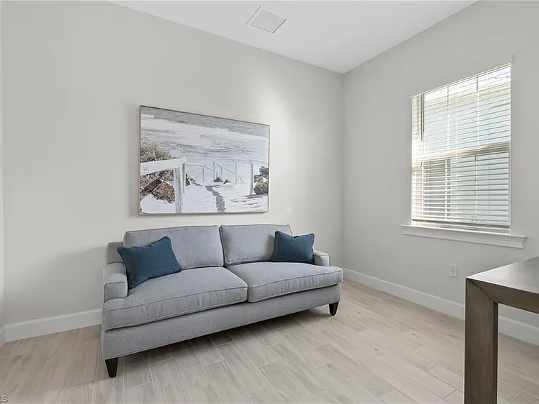 6403 Negril Isle Dr — Photo 19
