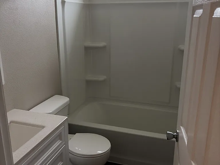 521 Micahs Xing — Photo 13