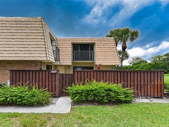 2nd image of 2902 SW Sunset Trace Cir