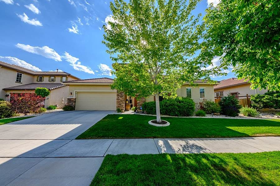 1st image of 4384 Clearwood Dr