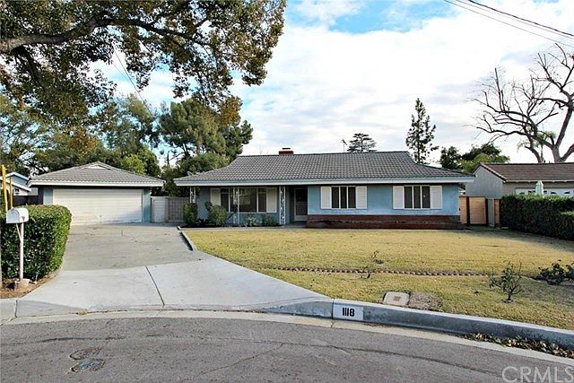 1st image of 1118 Bungalow Pl