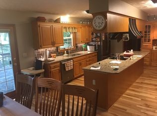 1024 N Buckner Tarsney Rd, Buckner, MO 64016