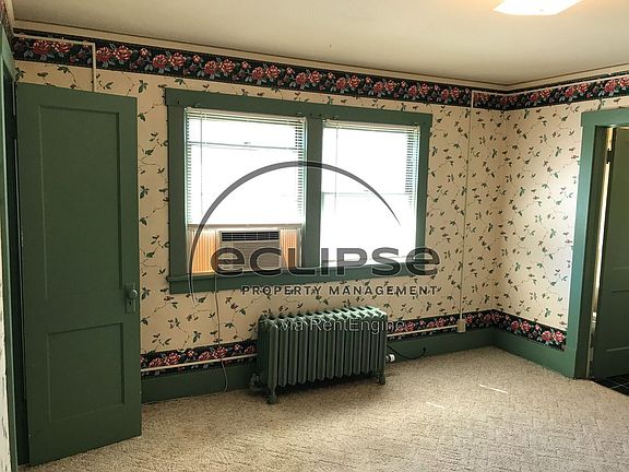 5th image of 711 2nd St #4