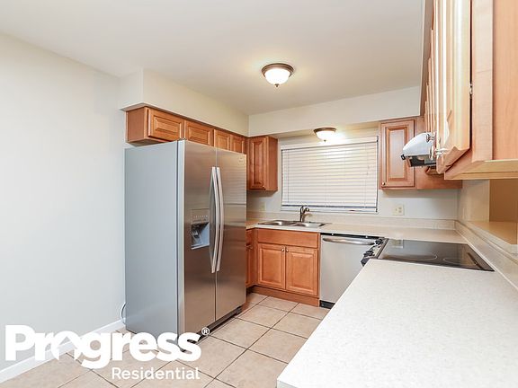 5th image of 3149 S Orleans Way