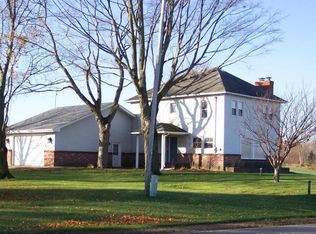 24465 Fawn River Rd, Sturgis, MI