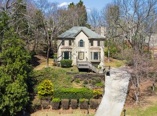 5055 Mallory Ct, Suwanee, GA 30024