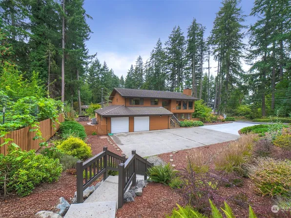 13930 Silven Avenue NE, Bainbridge Island, WA 98110