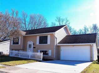 843 Merri Ln, Sidney, OH 45365
