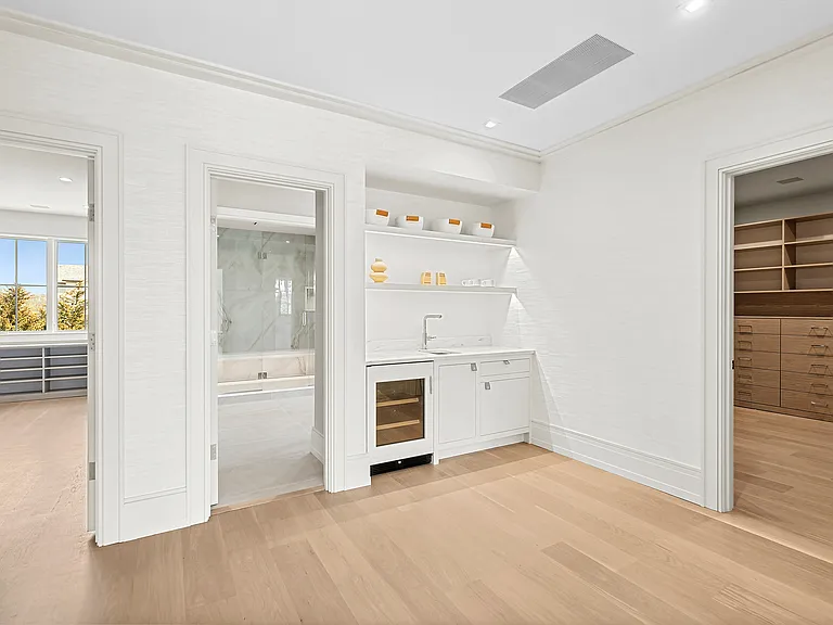 148 Head Of Pond Rd — Photo 31