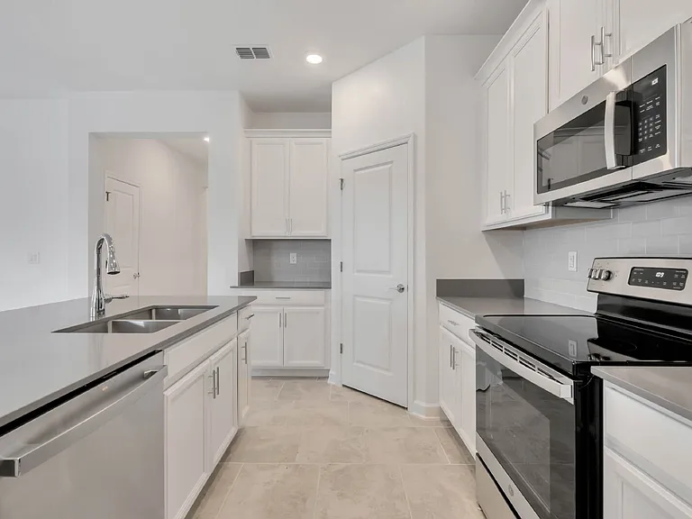 2708 Pine Sap Ln — Photo 9