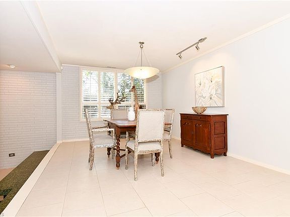 4th image of 3005 Madison Ave