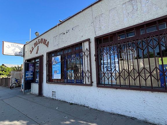 2nd image of 524 E Mission Rd