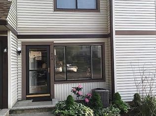 306 Stonegate Ln, Stanhope, NJ 07874