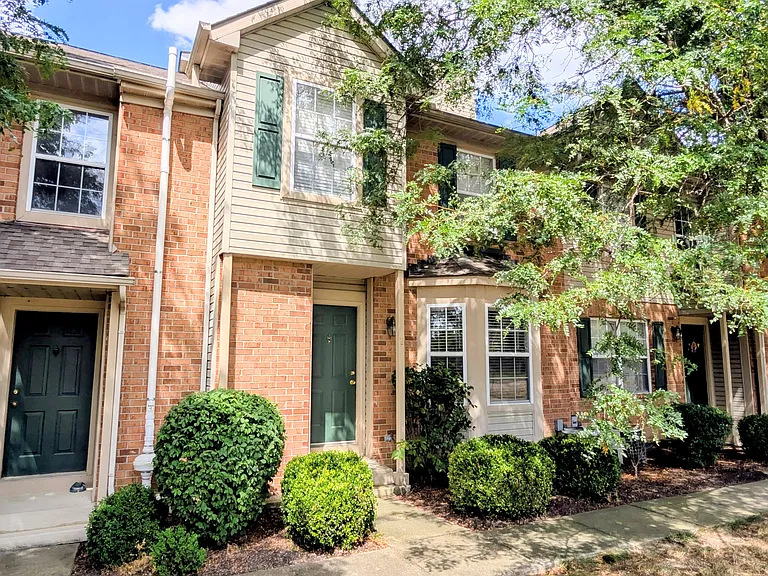 3003 Glenloch Cir — Photo 29