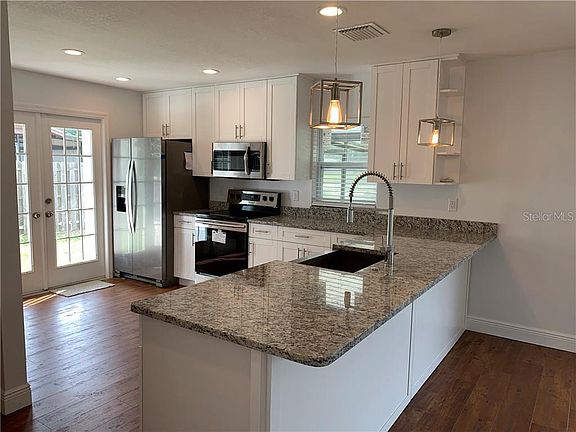 3rd image of 15908 Eagle River Way
