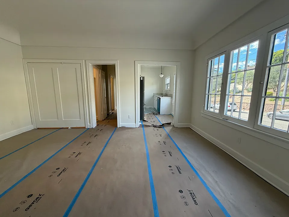 688 Poli St #5