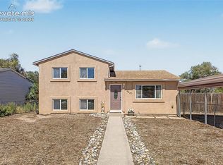 4032 Colony Hills Cir, Colorado Springs, CO 80916