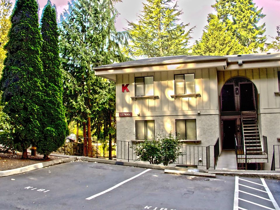 1st image of 12700 NE 116th St #K30