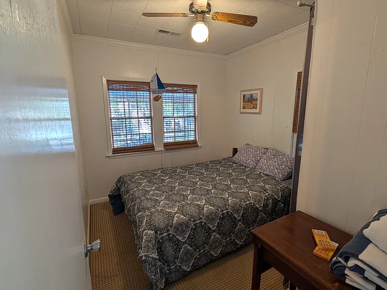 820 E Ashley Ave — Photo 16