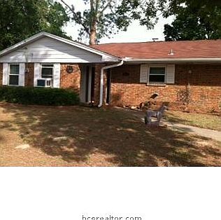 1st image of 212 Golfview Dr N