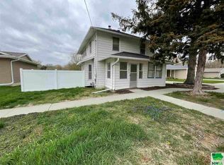 2721 S Royce St, Sioux City, IA 51106